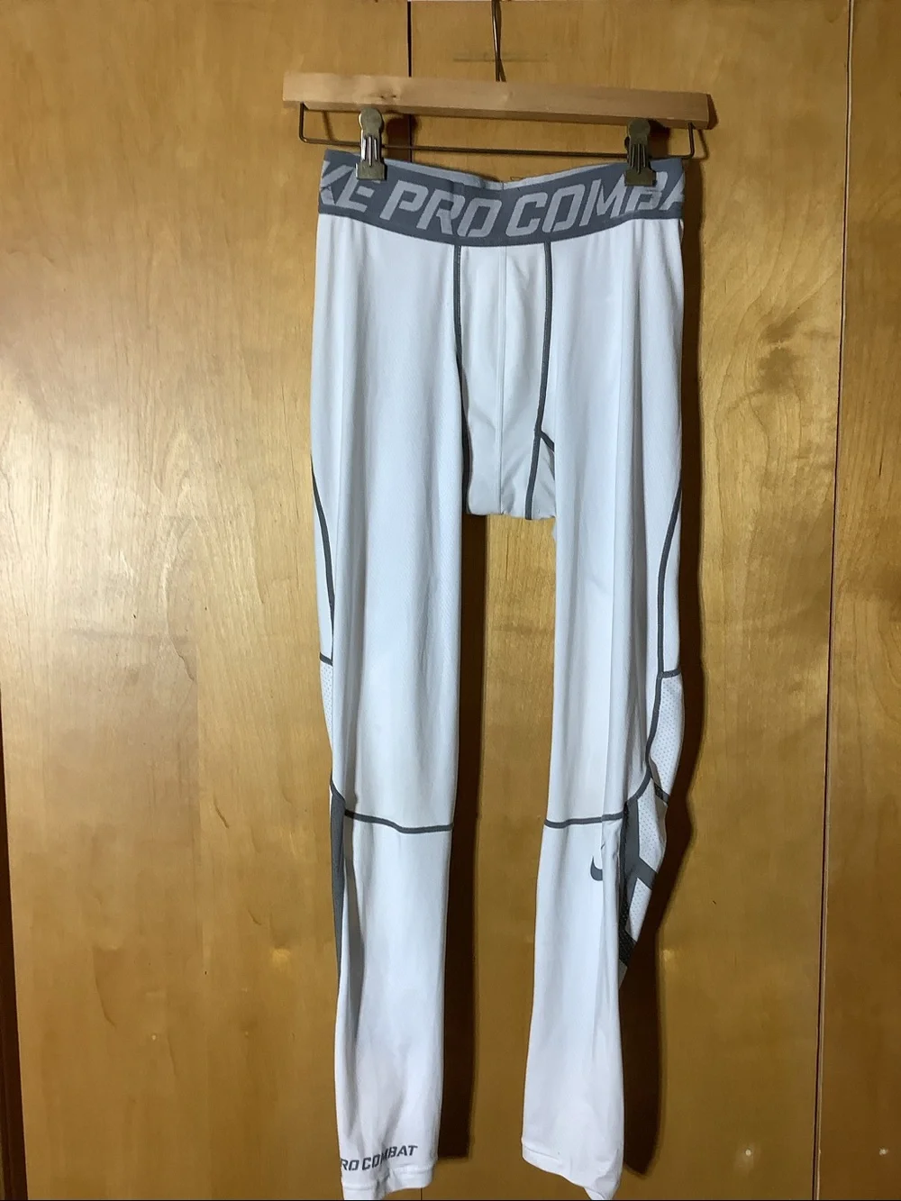 Nike Pro/Pro Combat compression leggings lot of 3, size medium